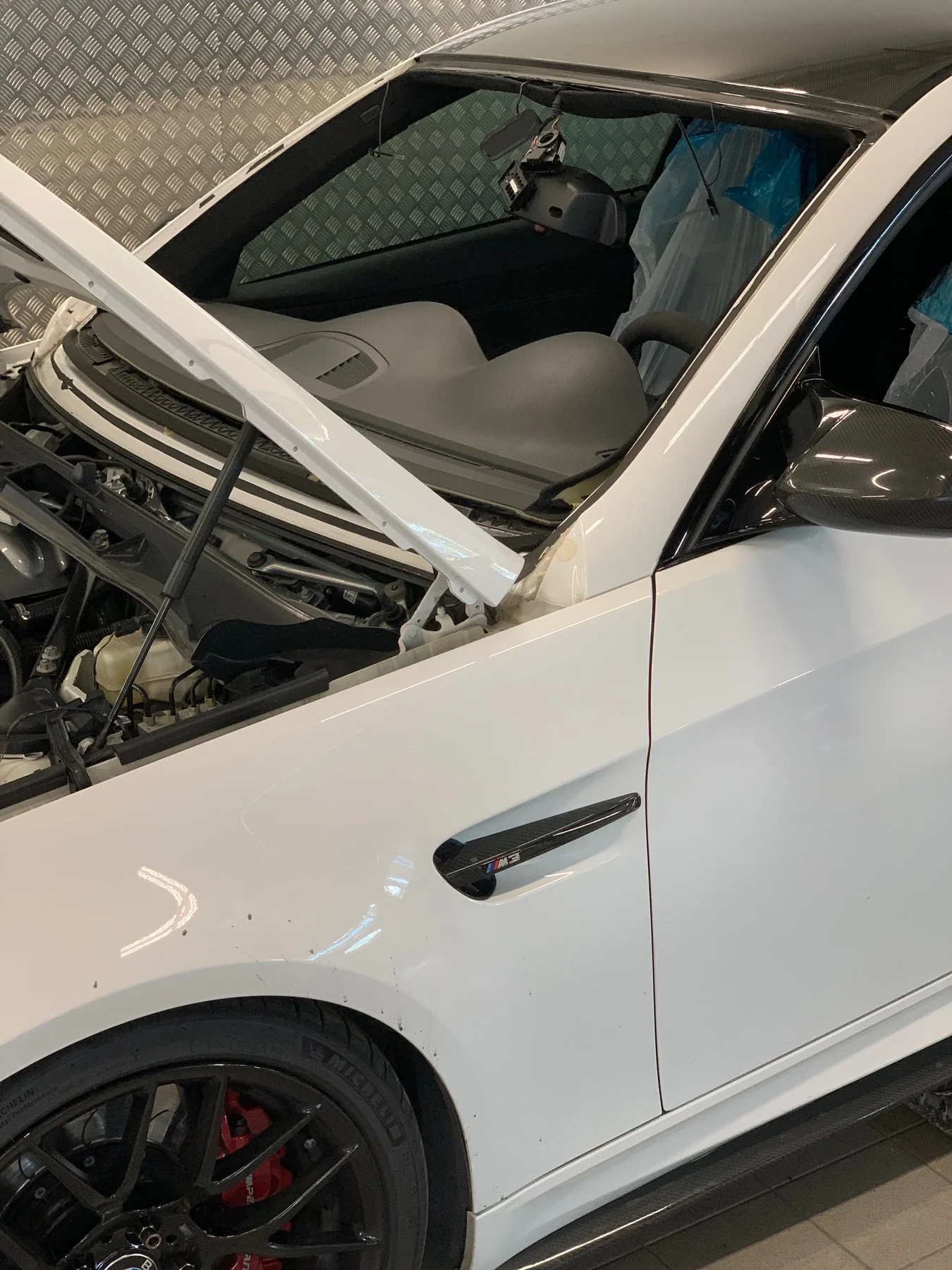 Auto Stakla S2 — rad 1