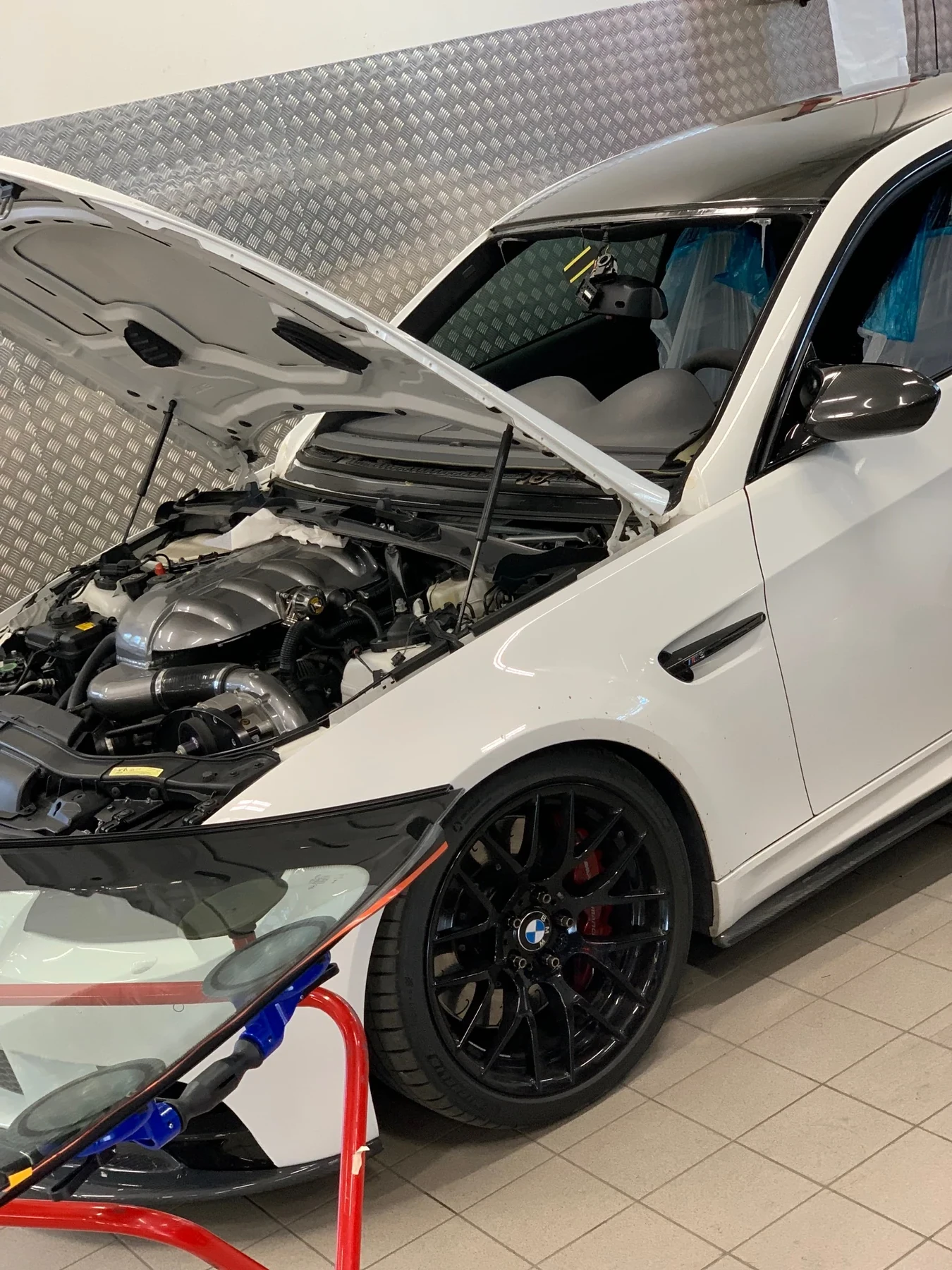Auto Stakla S2 — rad 2